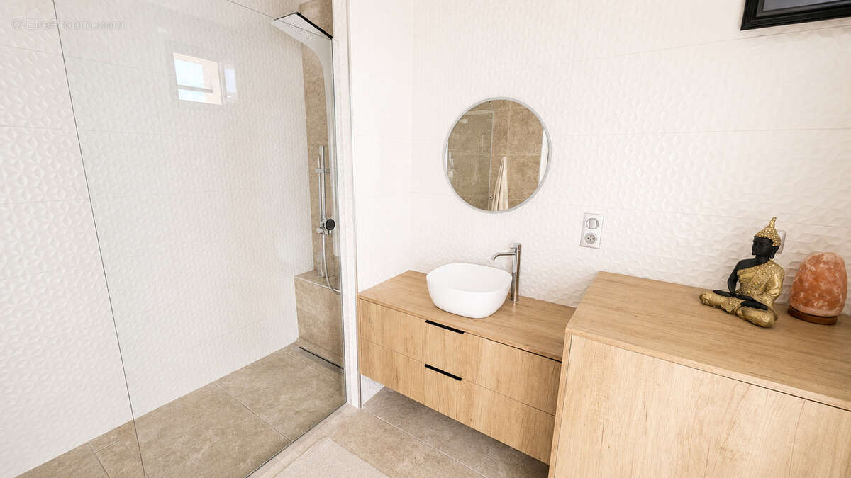 Appartement à VOLX