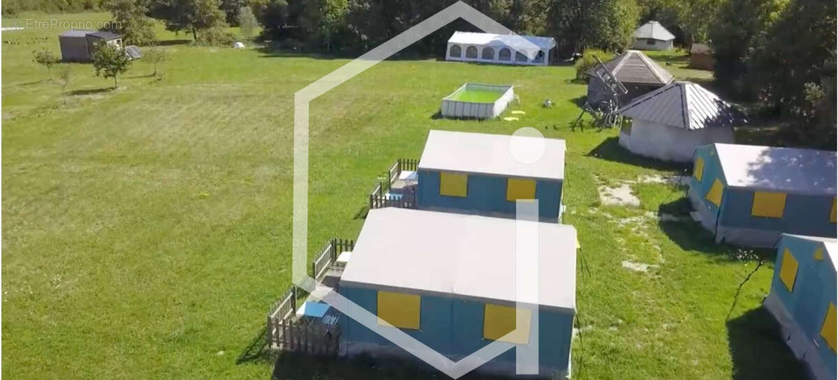 Maison à COSNE-COURS-SUR-LOIRE