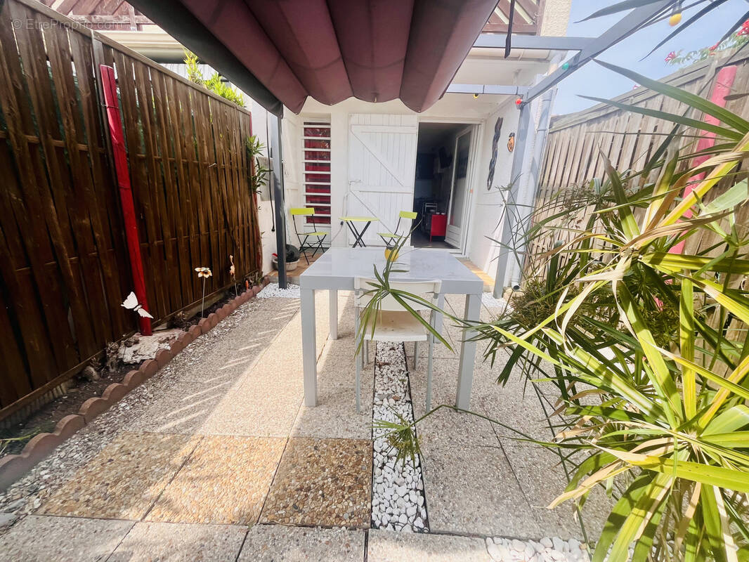 Appartement à AIGUES-MORTES