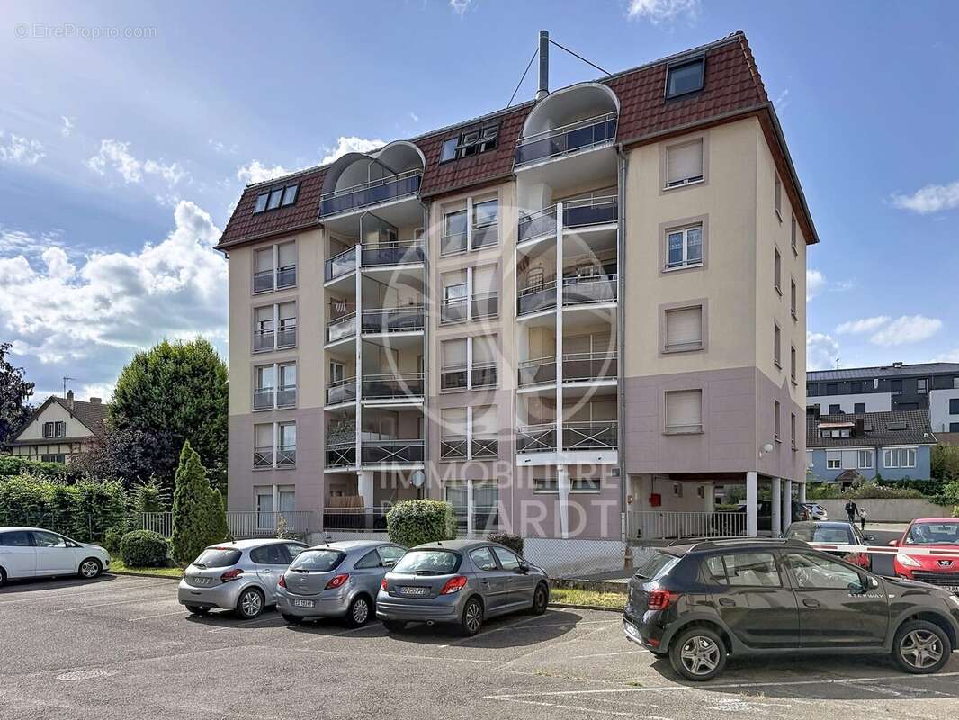 Appartement 90 m² à Saint-Louis  - photo 9