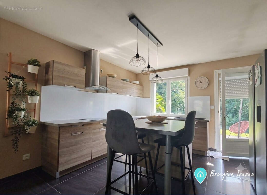 Maison 130 m² à Saint-Michel  - photo 4