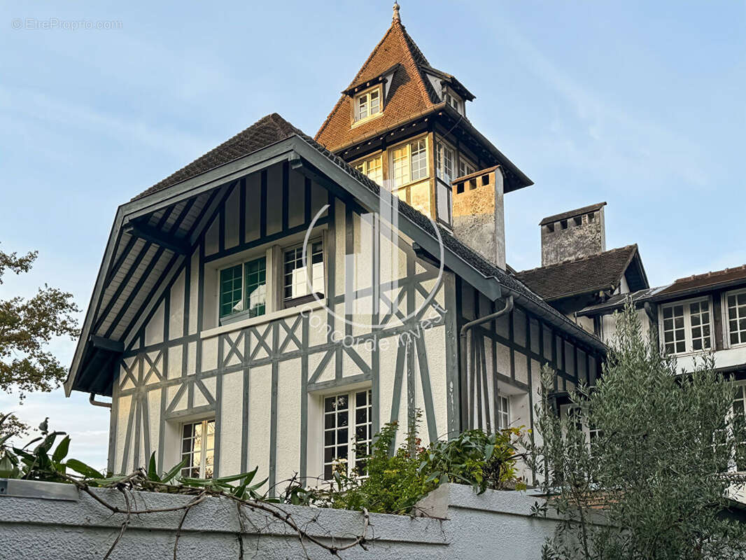 Maison à SAINT-CLOUD