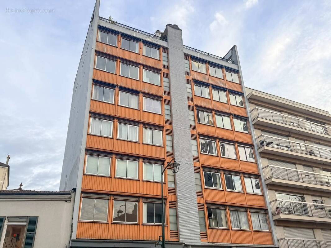 Appartement à LE RAINCY