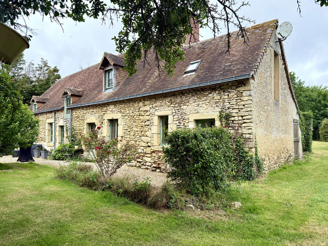 Maison à DURTAL