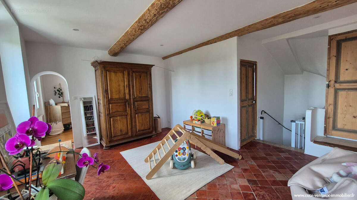 Maison 165 m² à Aubignan  - photo 9