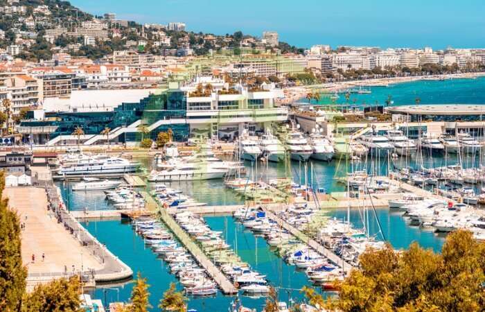 Commerce à CANNES