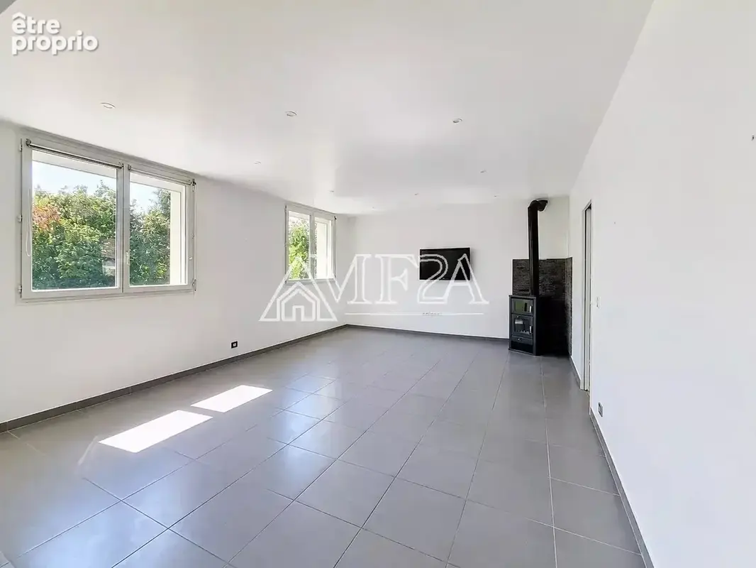 # exclusivité mf2a – maison rénovée avec jardin - photo 5