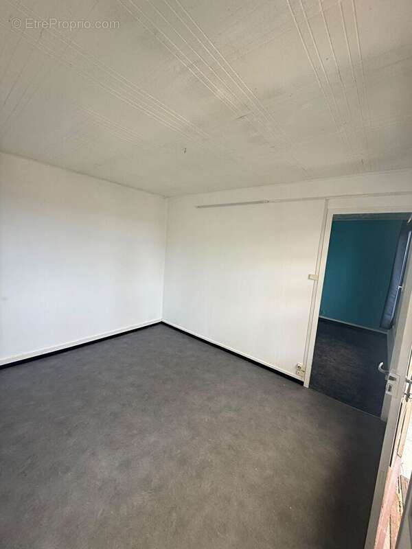 Maison 80 m² à Noailles  - photo 14