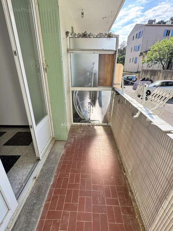 T2 la seyne sur mer 83500 fort napoleon - photo 3