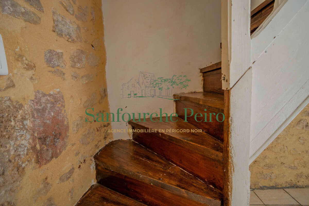 Appartement à SARLAT-LA-CANEDA