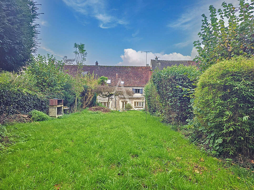 Maison à COULOMMIERS