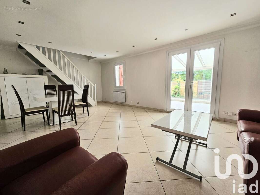 Photo 4 - Maison à BONNEUIL-SUR-MARNE