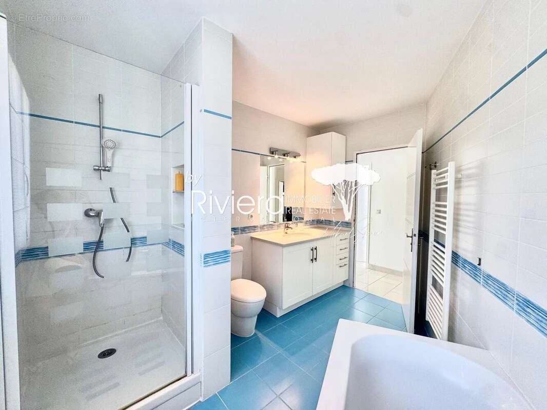 Cavalaire   propriété 309m2 vue mer, piscine & proche plages - photo 25