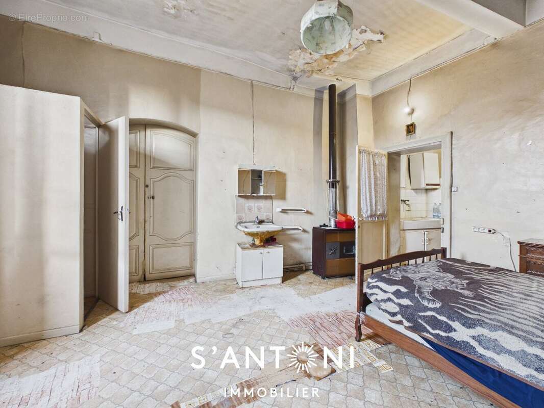 Maison à SERVIAN