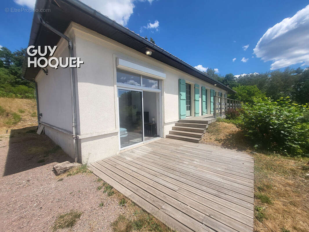 Maison de plain-pied avec piscine, jacuzzi et vue exceptionnelle sur le Lac des Settons - photo 4