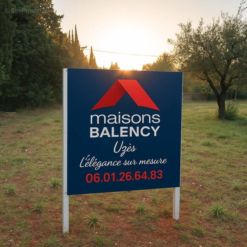 Terrain à CASTILLON-DU-GARD