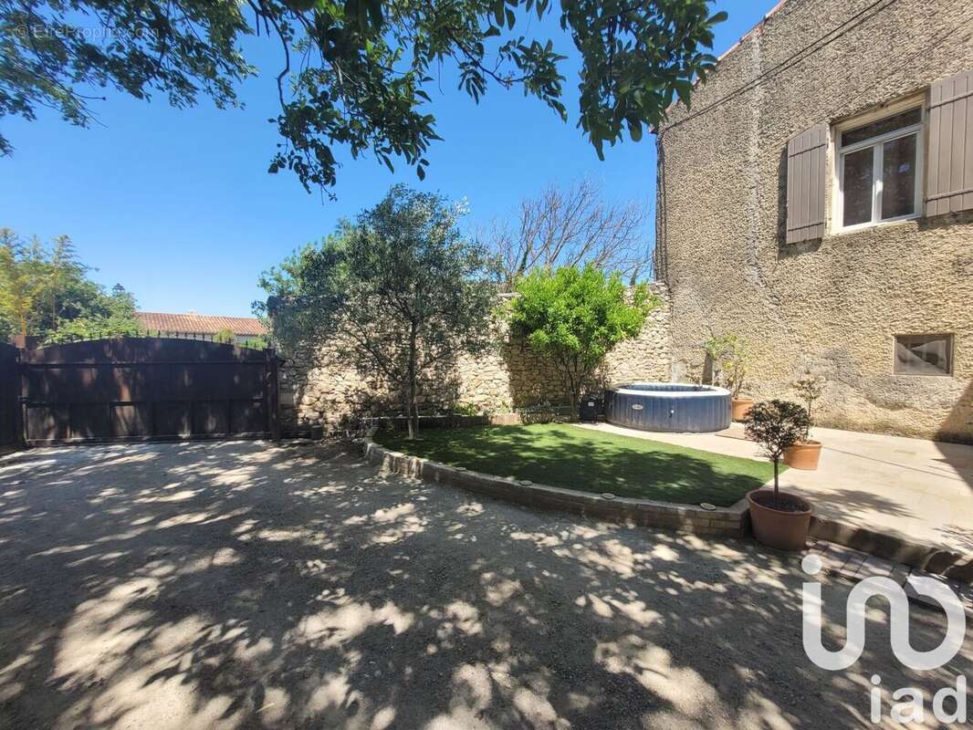 Photo 2 - Maison à NOVES