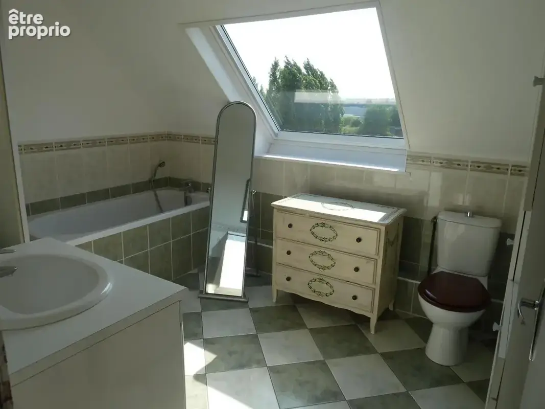 Maison 6 pièces 130 m² à vendre à Tilloy-Lez-Cambrai (59554) - photo 8