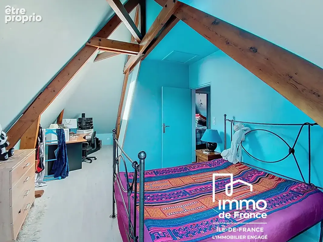 Maison de 234m² habitables à vendre - BONNEVAL - photo 9