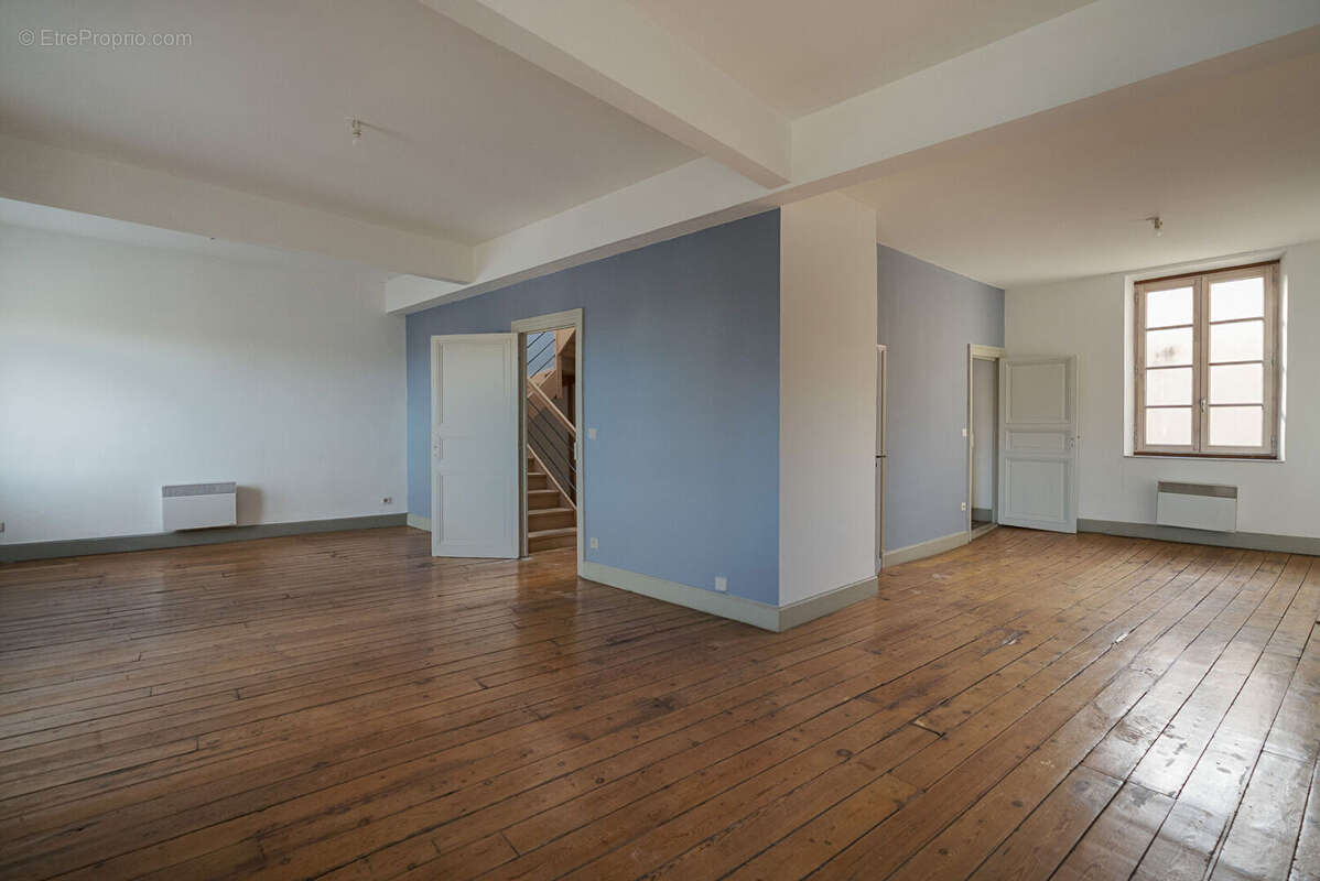 Appartement à CARCASSONNE