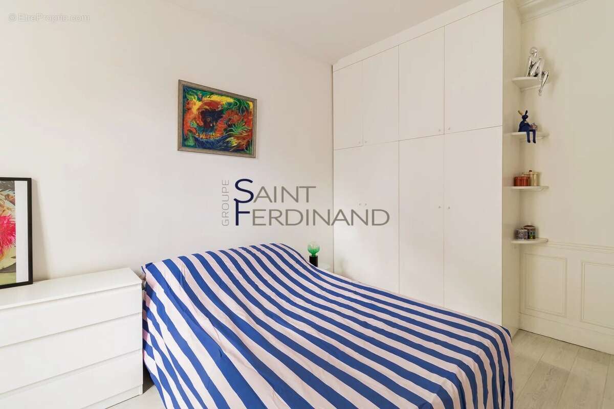 Appartement à LEVALLOIS-PERRET