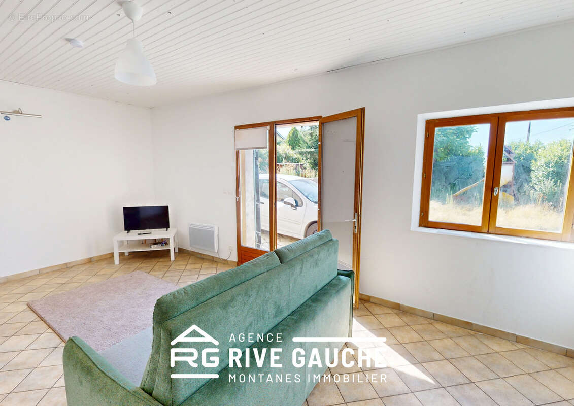 Maison à ROUSSILLON