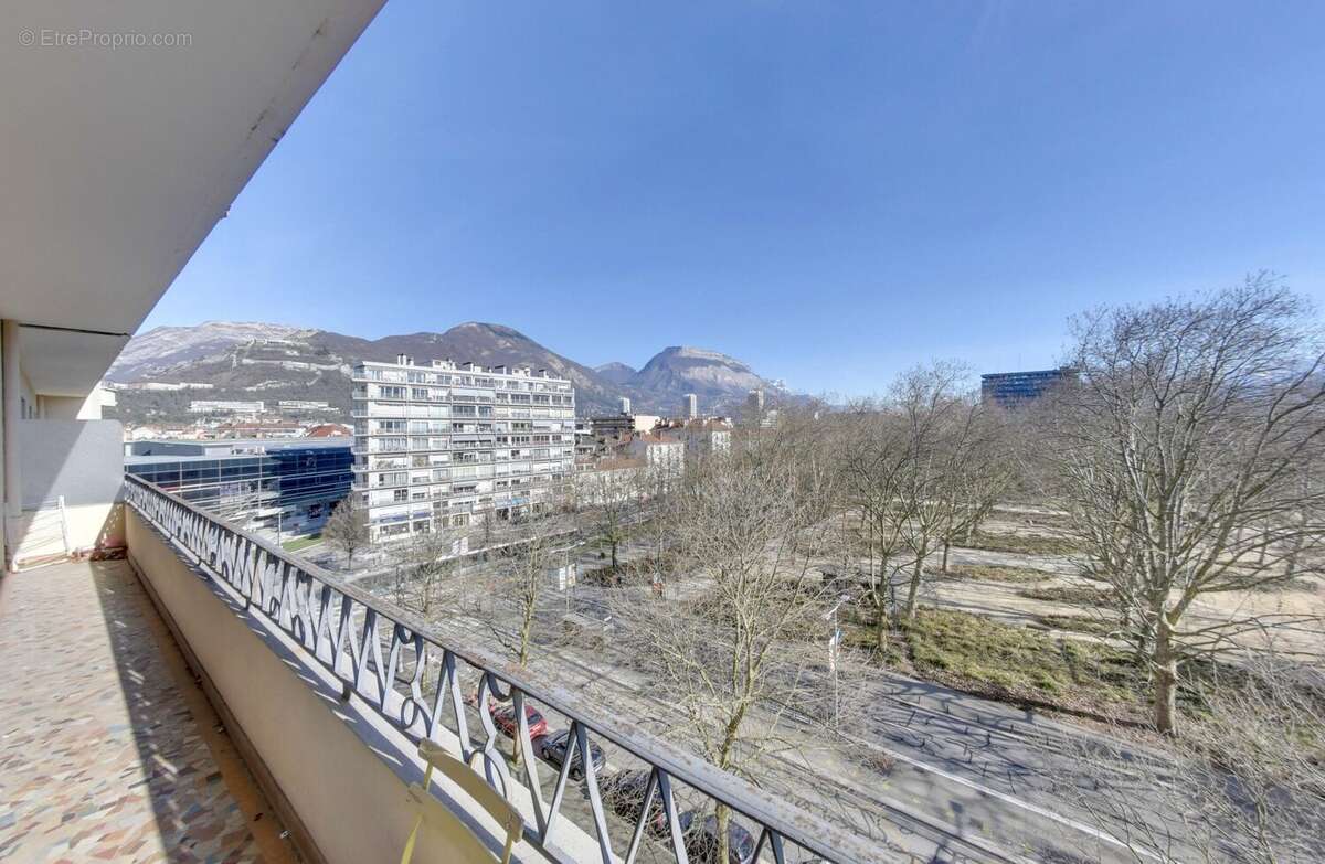 Appartement à GRENOBLE