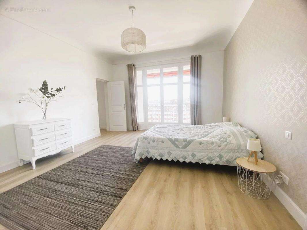 Appartement à VICHY