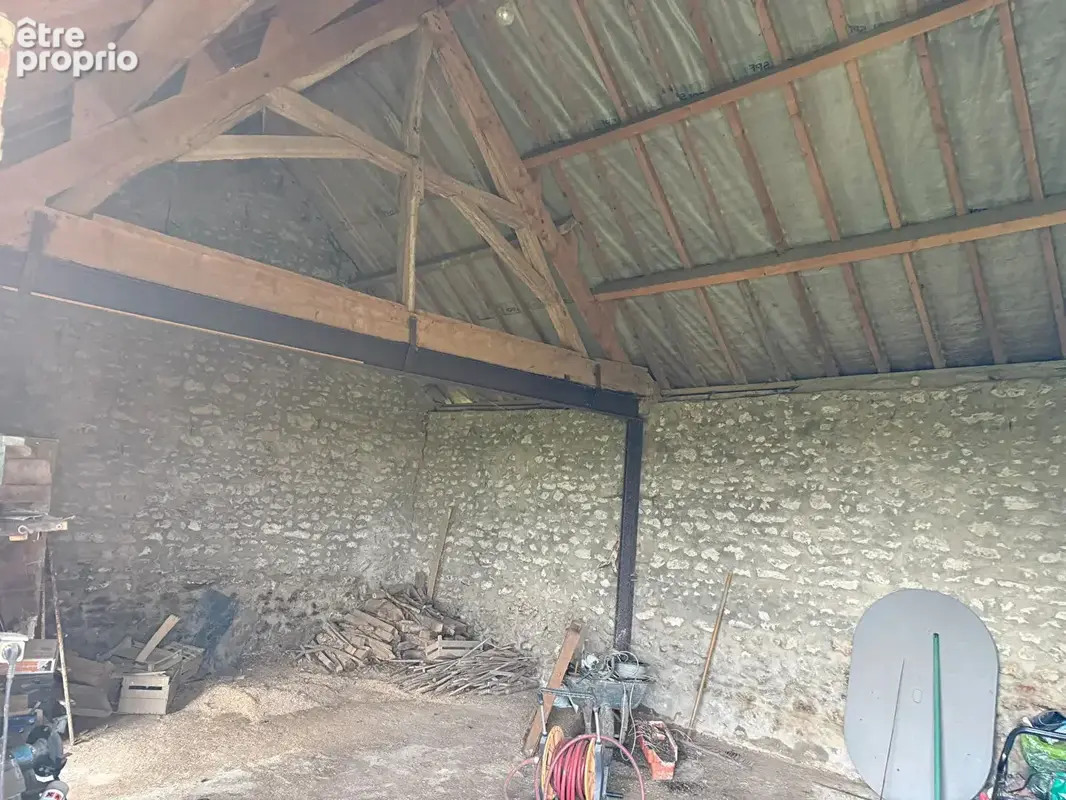 Fermette  a vendre  entre fresnay sur sarthe et beaumont sur sarthe - photo 4