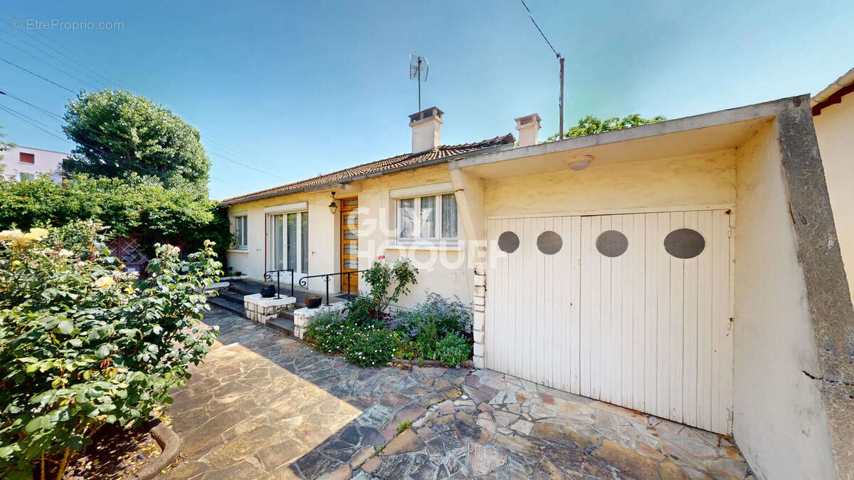 Maison à FRANCONVILLE