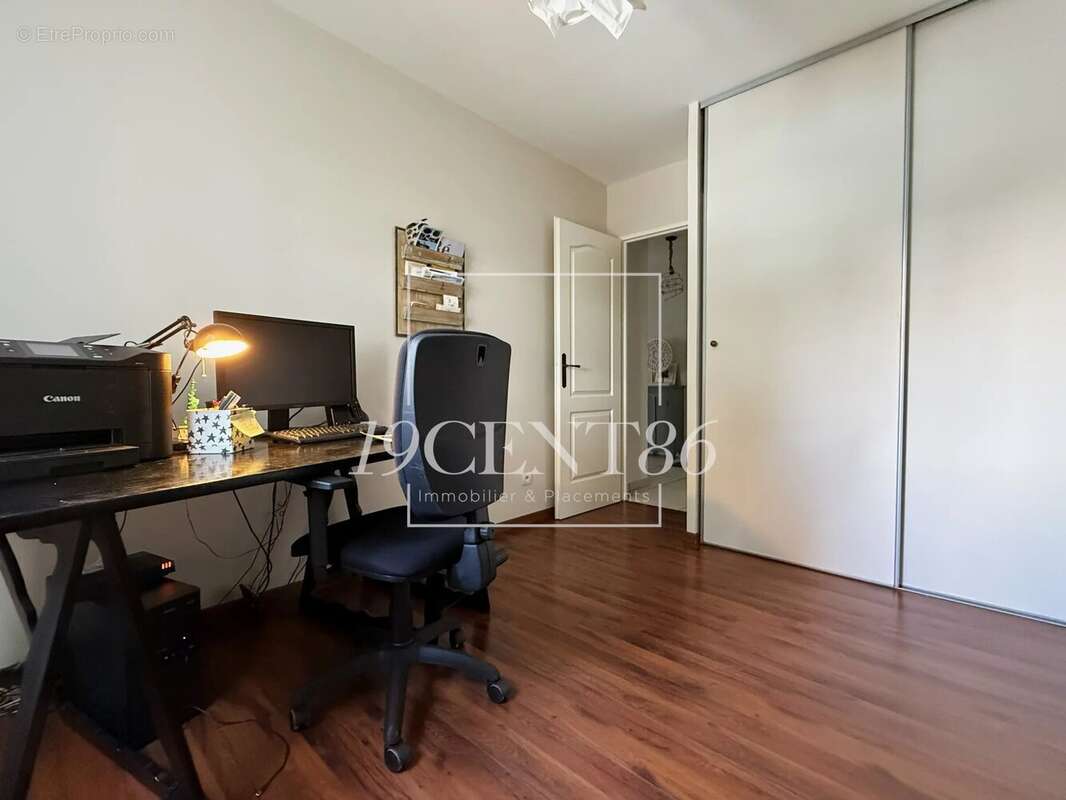 Maison 125 m² à Communay  - photo 16