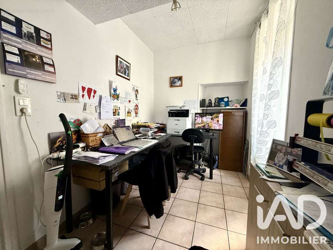 Photo 3
