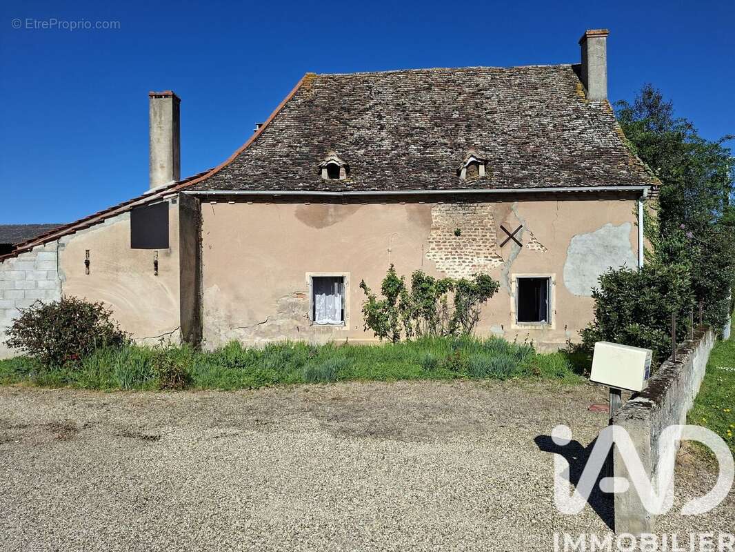 Maison 93 m² à Fretterans  - photo 3