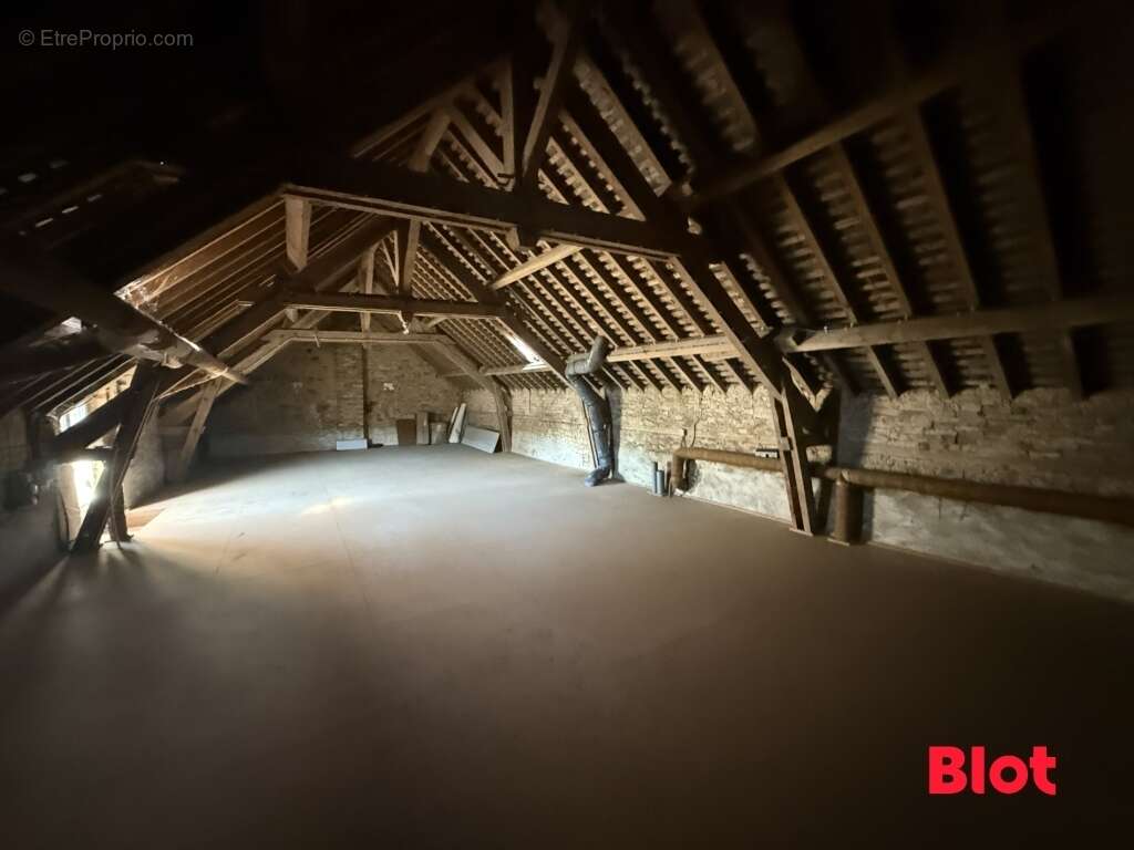 Maison à MARTIGNE-FERCHAUD