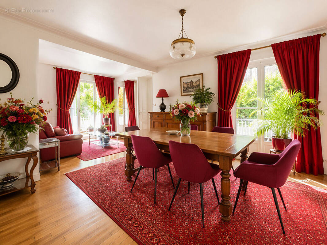 Photo Appartement à Reims au prix de 283 190€
