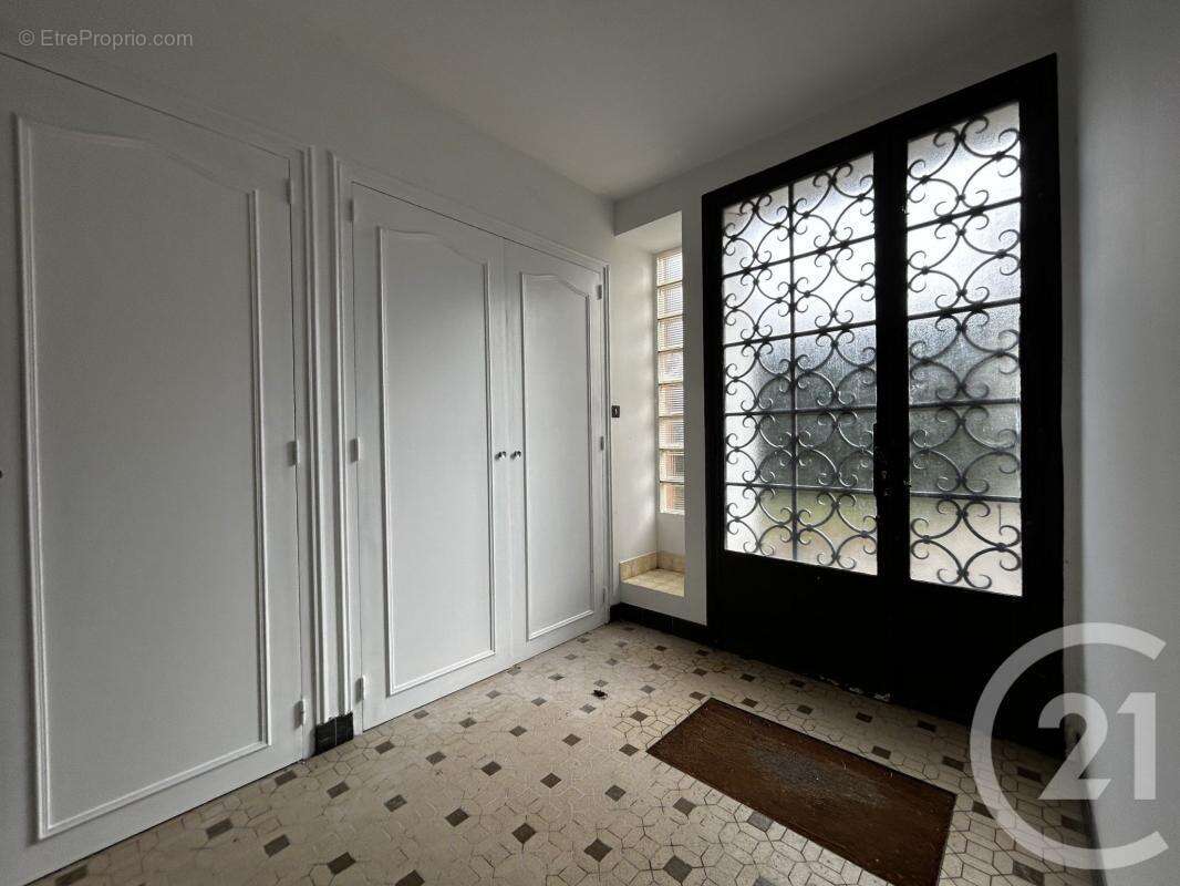 Maison à SAINT-JUNIEN
