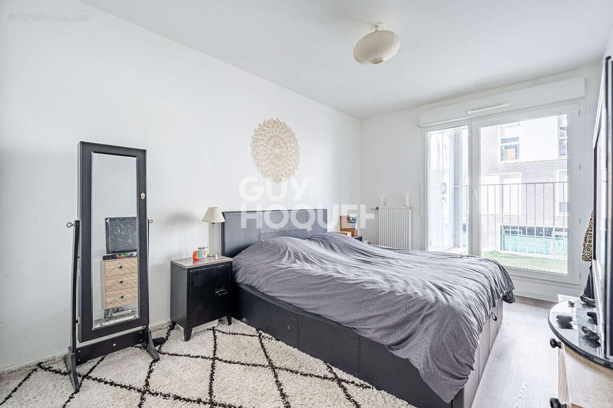 Appartement à GENNEVILLIERS