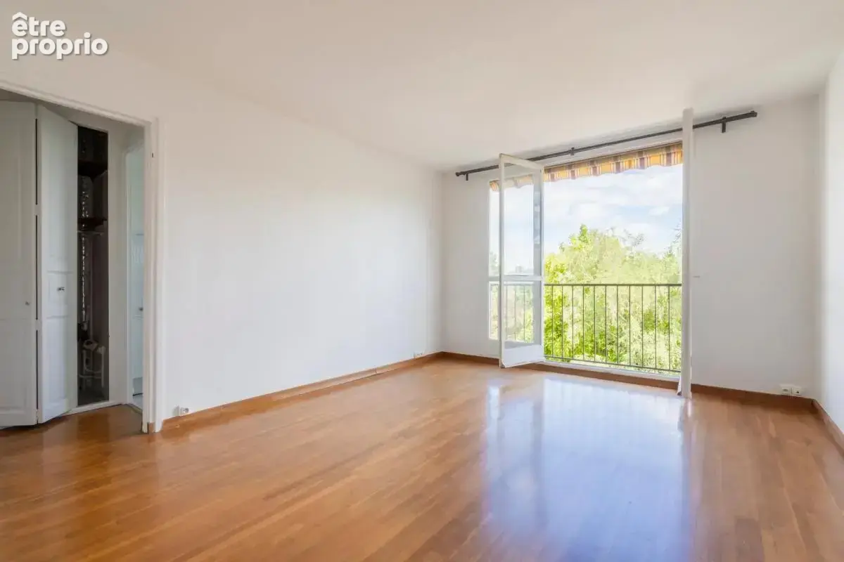 Appartement 2 pièces de 40 m2 à Le Perreux-sur-Marne - photo 2