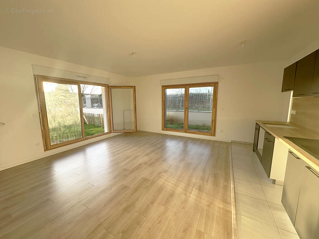 Appartement à SAINT-CYR-L'ECOLE