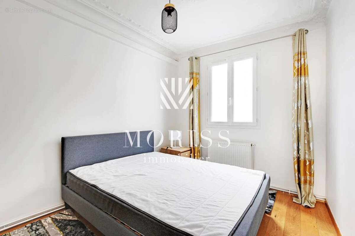 Appartement à PARIS-9E