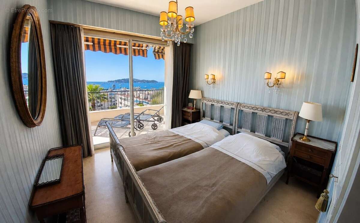 Appartement à BEAULIEU-SUR-MER