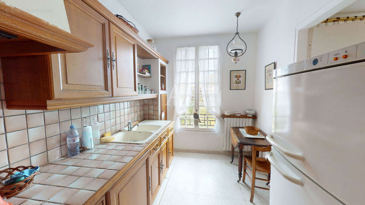 Maison à MORANGIS