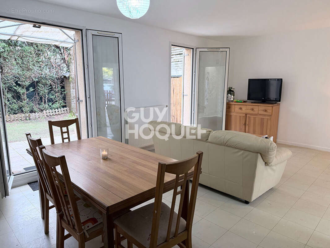 Maison à NEUILLY-SUR-MARNE