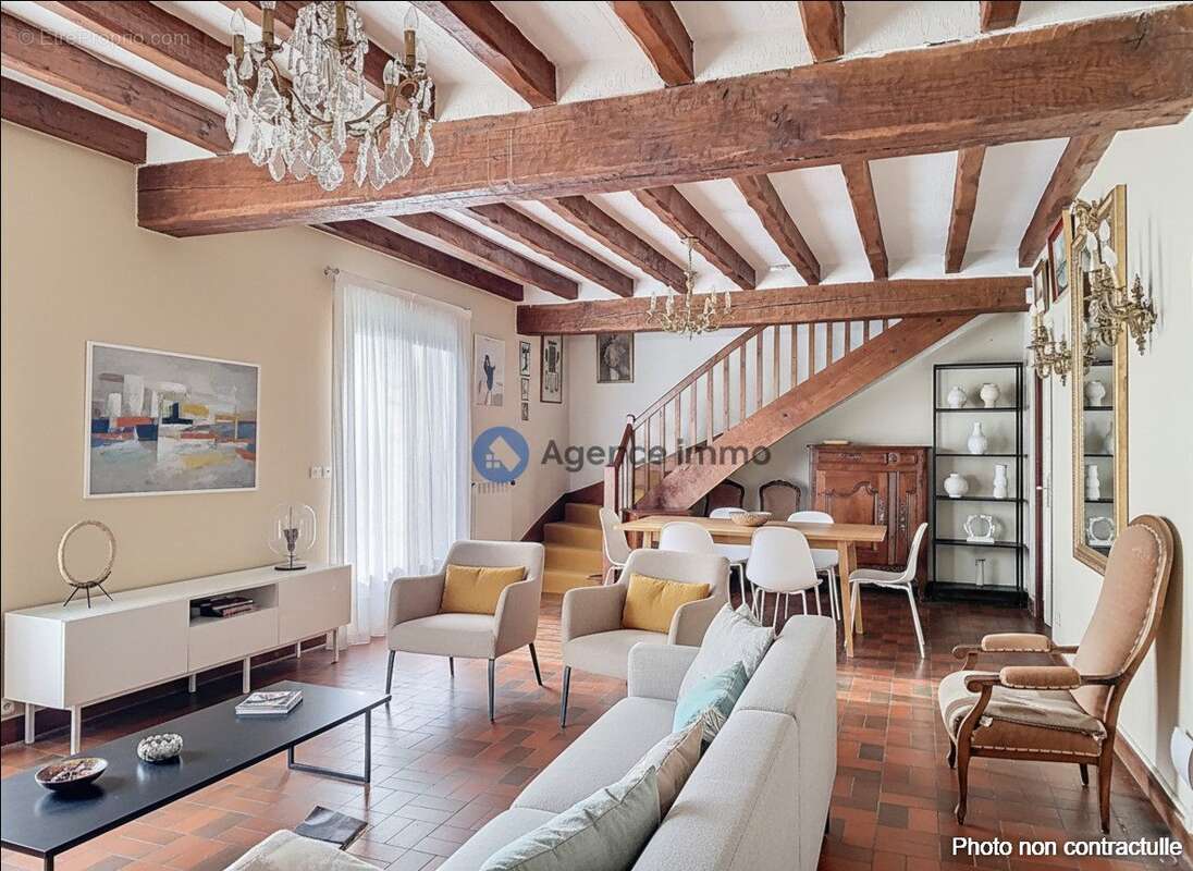 Maison à CHATEAU-LA-VALLIERE