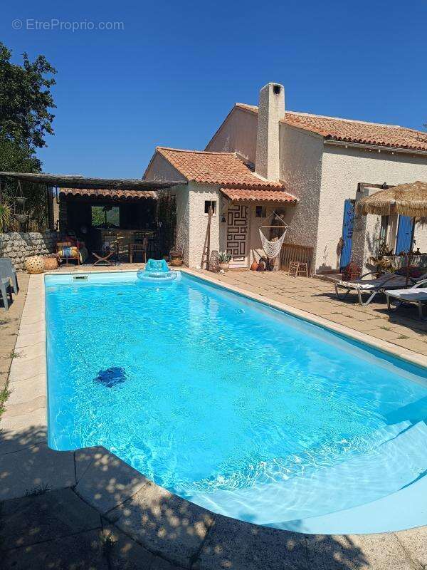 Maison à MOLLANS-SUR-OUVEZE