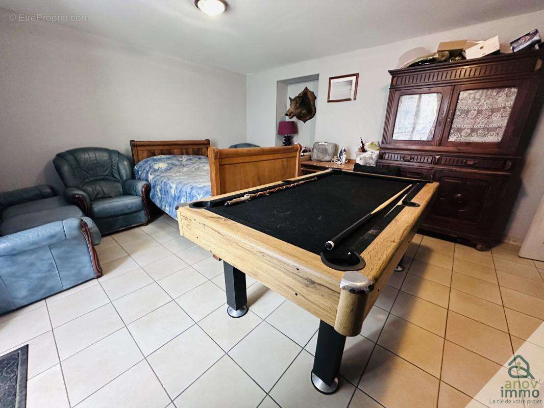 Maison à CHATEAUNEUF-SUR-CHARENTE