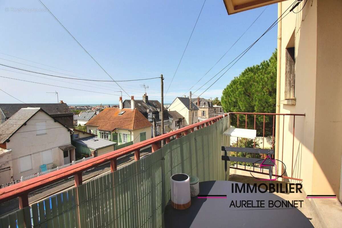 Appartement à TROUVILLE-SUR-MER