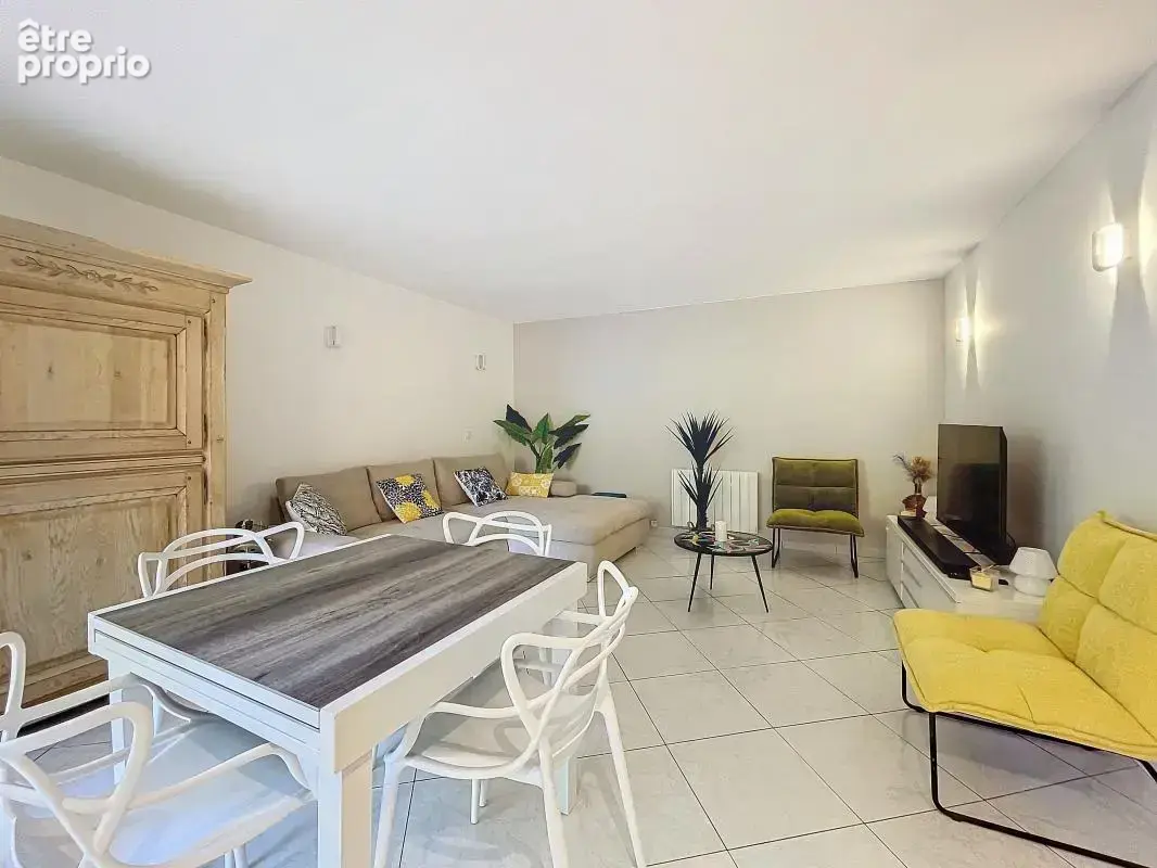 Appartement À Vendre 3 pièces ST RAPHAEL - photo 6