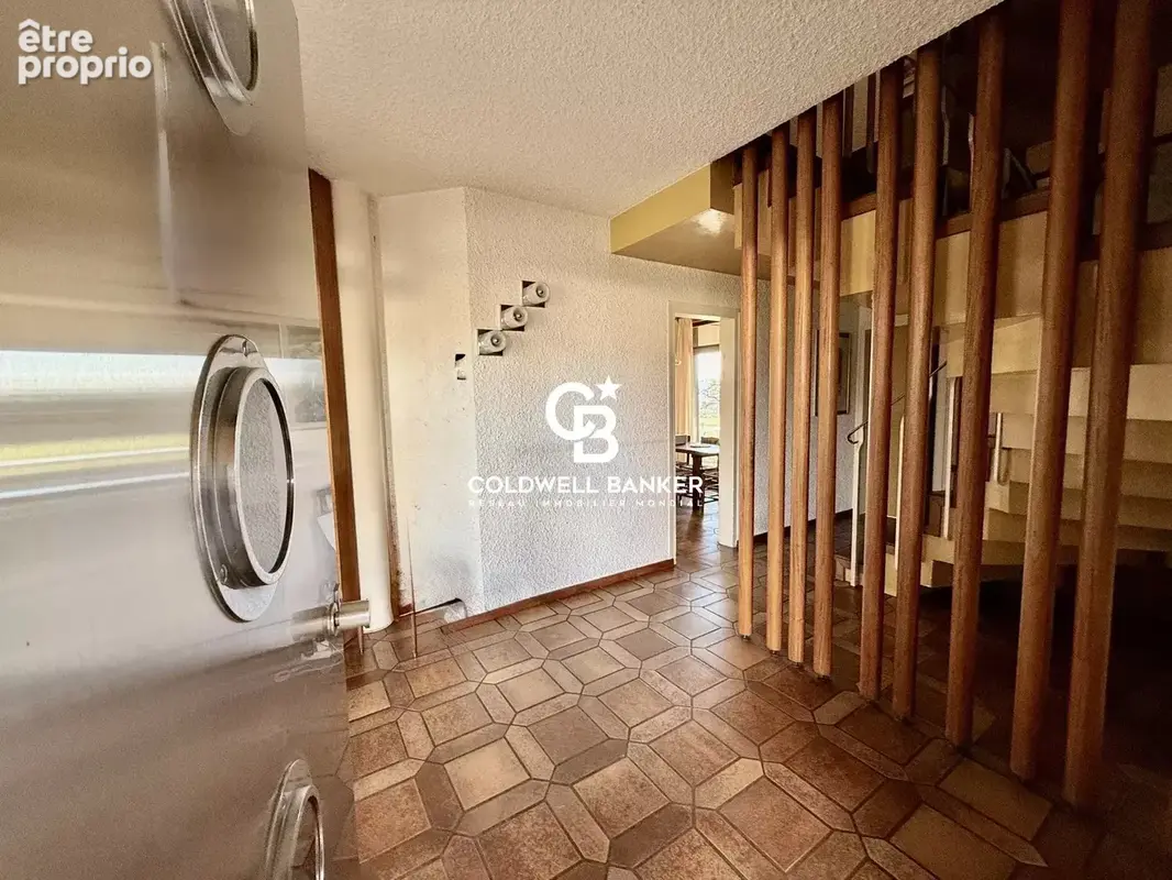 A vendre Maison familiale à Fillinges avec grand terrain, vue dégagée et environnement verdoyant 74250 - photo 6