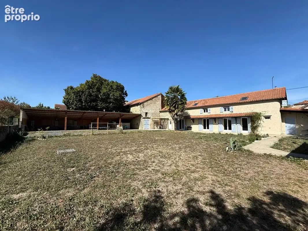 Photo Maison à Larreule au prix de 296 000€